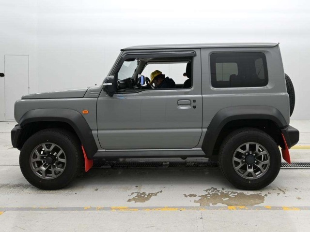 Suzuki JIMNY SIERRA 2024 8481214-4