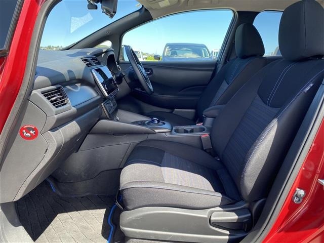 Nissan LEAF 2021 8485286-6