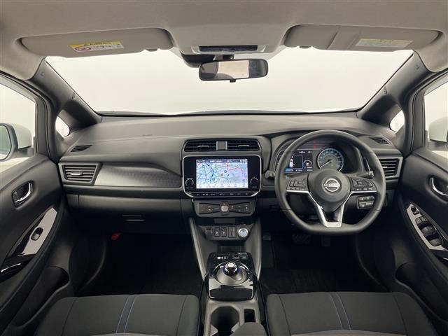 Nissan LEAF 2025 8485353-13