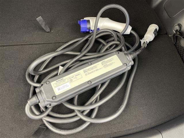Nissan LEAF 2025 8485353-15