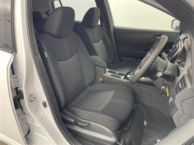 Nissan LEAF 2025 8485353-6