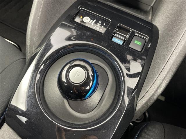 Nissan LEAF 2025 8485353-7