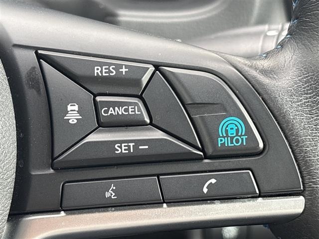Nissan LEAF 2021 8485472-18