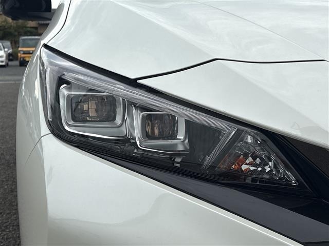 Nissan LEAF 2021 8485472-4