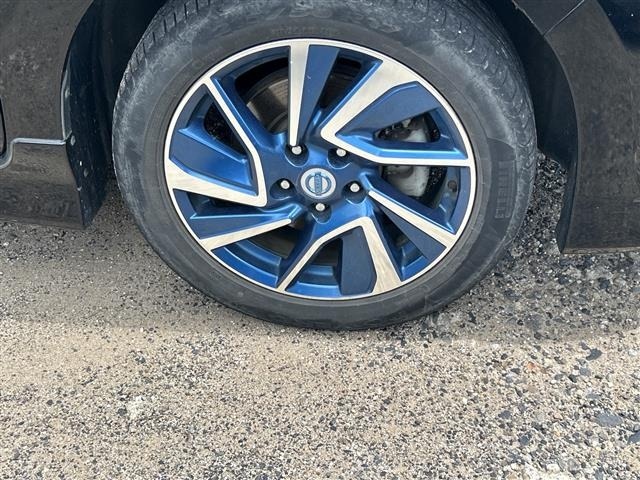Nissan LEAF 2014 8485657-11