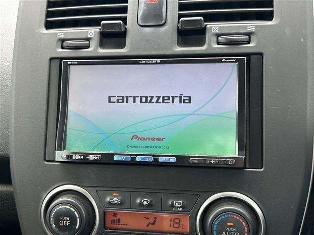 Nissan LEAF 2014 8485657-17