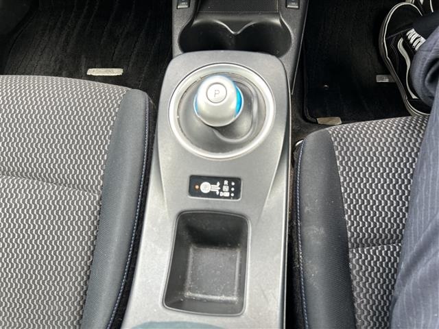 Nissan LEAF 2014 8485657-5