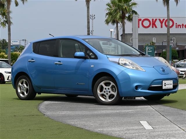 Nissan LEAF 2011 8485745-0