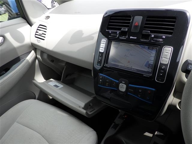 Nissan LEAF 2011 8485745-1