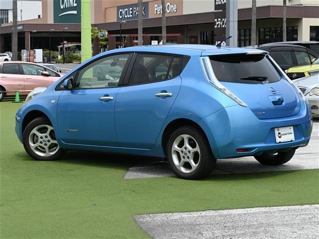 Nissan LEAF 2011 8485745-14