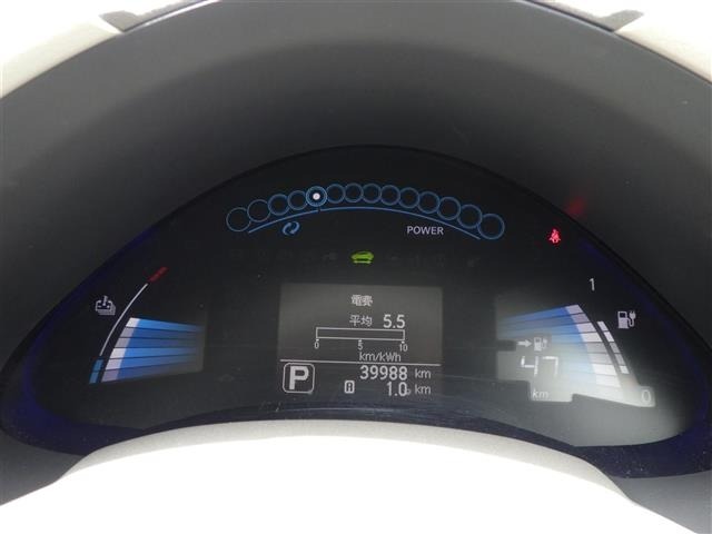 Nissan LEAF 2011 8485745-20