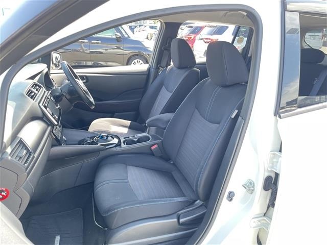 Nissan LEAF 2017 8485747-7