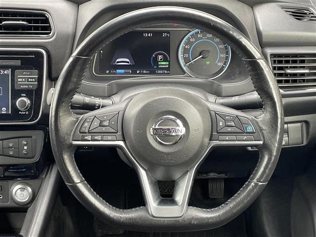 Nissan LEAF 2018 8485846-10