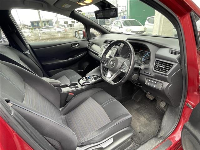 Nissan LEAF 2018 8485846-7
