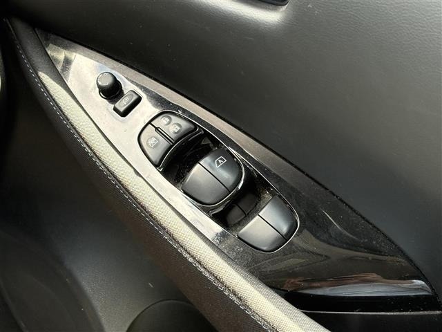 Nissan LEAF 2019 8485848-22