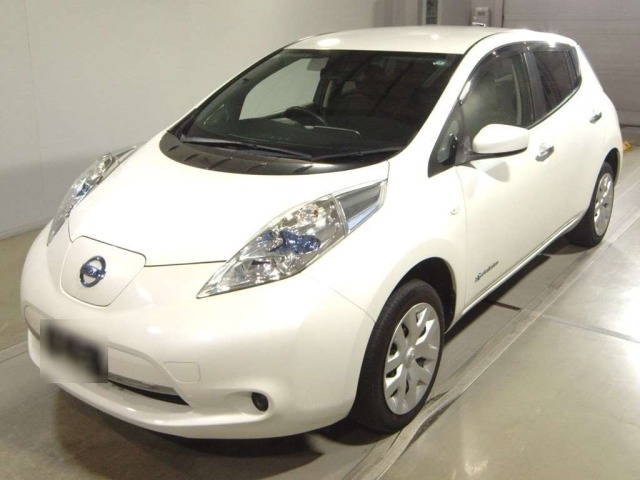 Nissan LEAF 2017 8485967-0