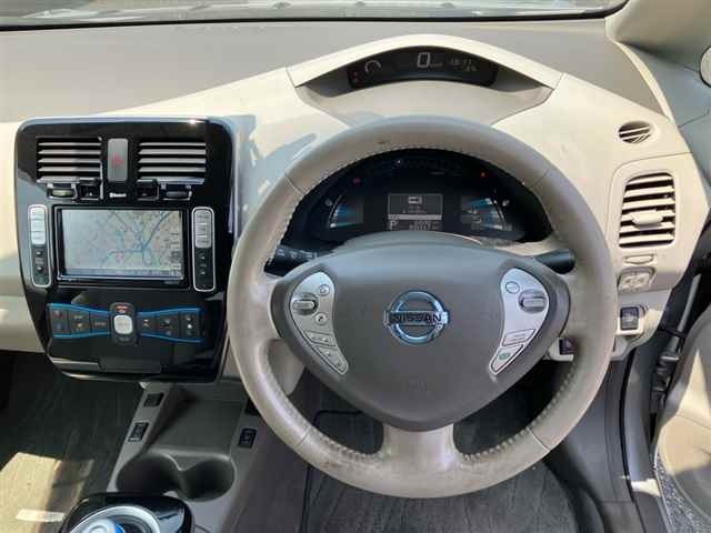 Nissan LEAF 2014 8485968-3