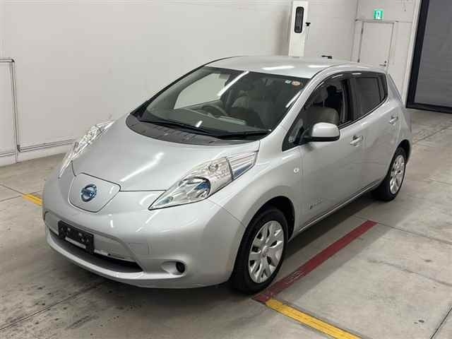 Nissan LEAF 2014 8485968-4