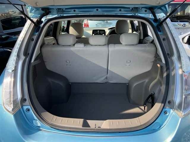 Nissan LEAF 2017 8486037-10
