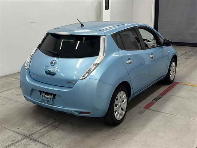 Nissan LEAF 2017 8486037-5