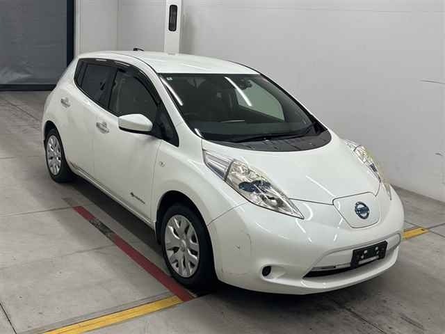 Nissan LEAF 2016 8486039-0