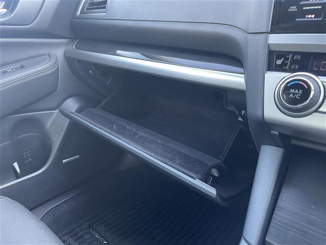 Subaru LEGACY B4 2015 8490287-6
