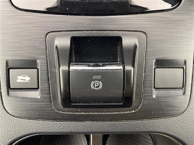 Subaru LEGACY B4 2017 8490288-22