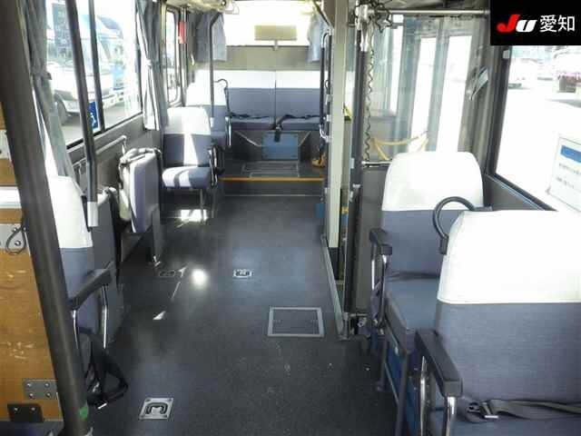 Hino LIESSE 2010 8487926-4
