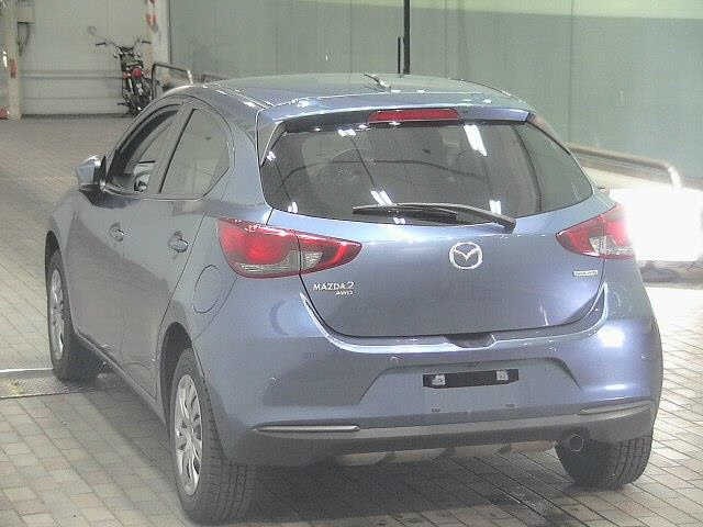 Mazda MAZDA2 2022 8479696-1