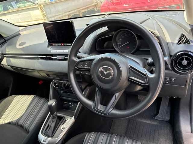 Mazda MAZDA2 2023 8479698-3