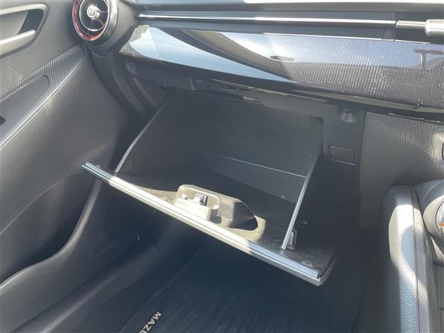 Mazda MAZDA2 2026 8479789-5