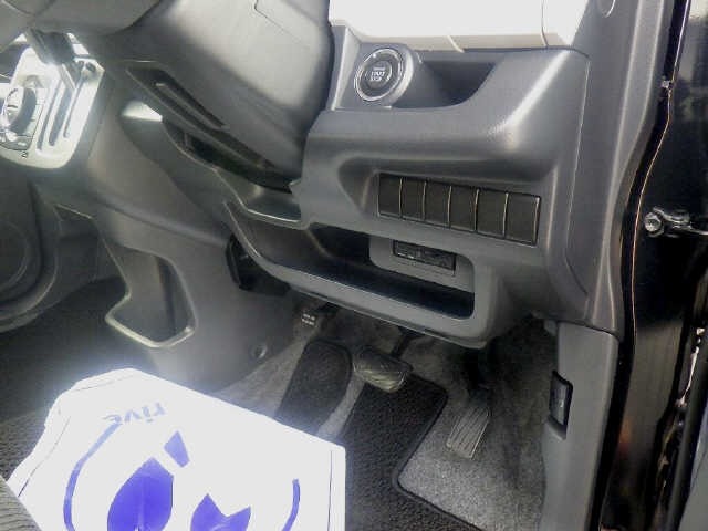 Suzuki MR WAGON 2012 8490607-6