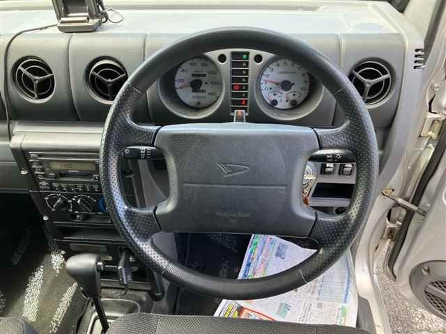 Daihatsu NAKED 2000 8484441-3