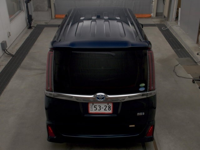 Toyota NOAH 2017 8483041-7