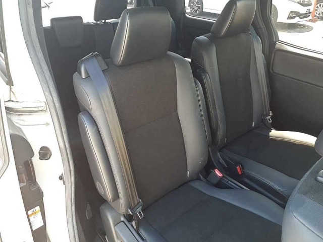Toyota NOAH 2020 8483074-12