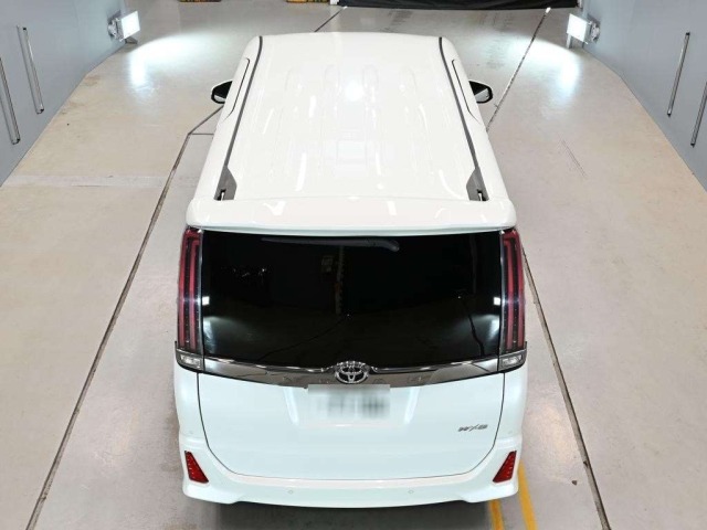 Toyota NOAH 2020 8483074-8