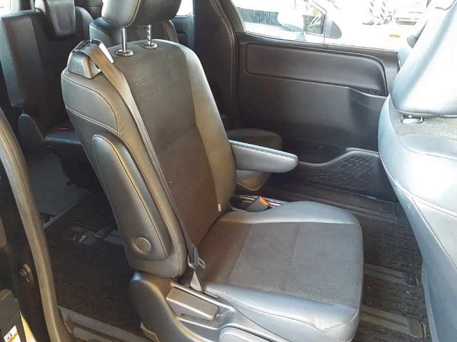 Toyota NOAH 2020 8483075-10