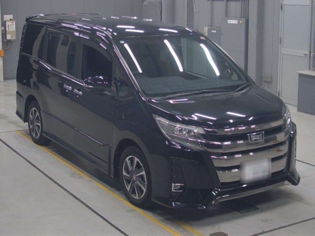 Toyota NOAH 2020 8483075-5