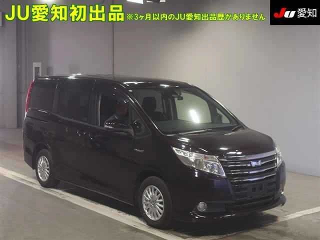 Toyota NOAH 2016 8483080-0