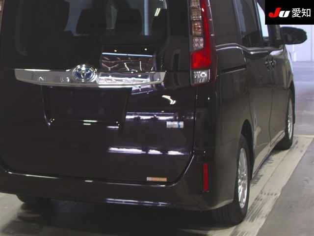 Toyota NOAH 2016 8483080-8