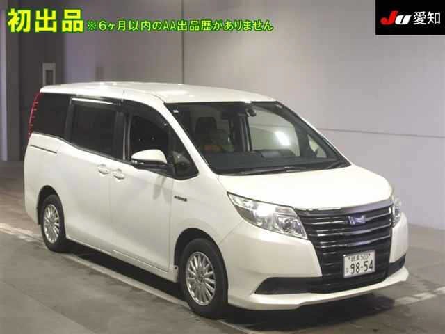 Toyota NOAH 2016 8483089-0