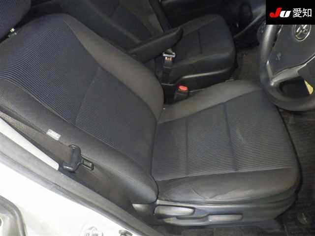Toyota NOAH 2016 8483089-6