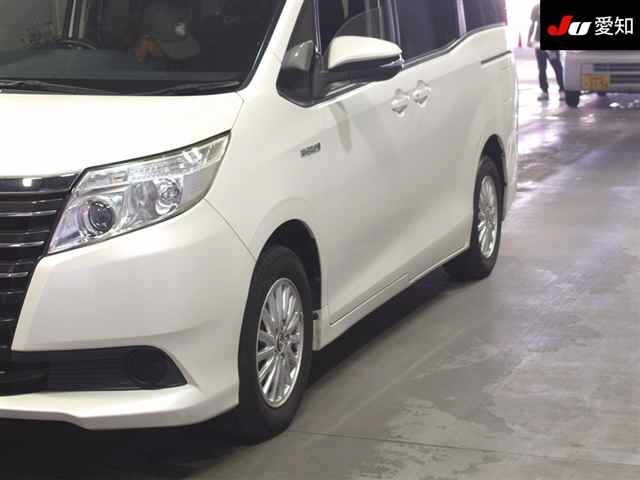 Toyota NOAH 2016 8483089-7