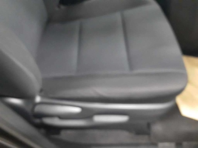 Toyota NOAH 2014 8483182-10