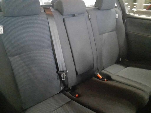 Toyota NOAH 2014 8483182-11