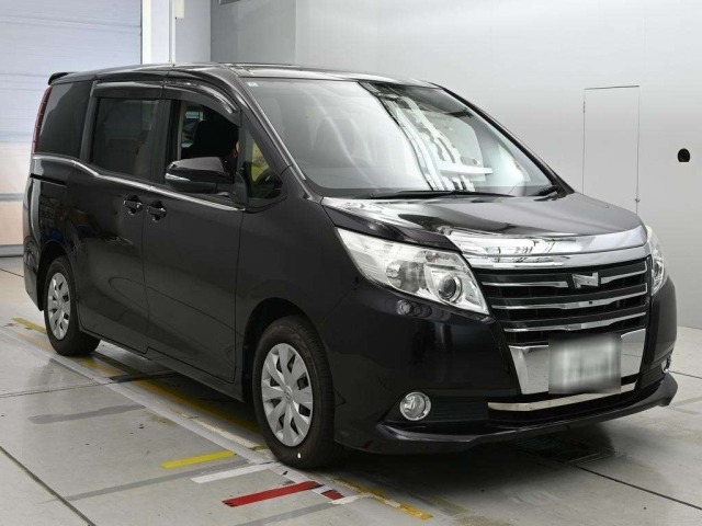 Toyota NOAH 2014 8483182-5
