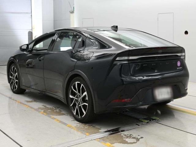 Toyota PRIUS PHV 2023 8481060-6