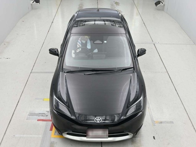 Toyota PRIUS PHV 2023 8481060-7