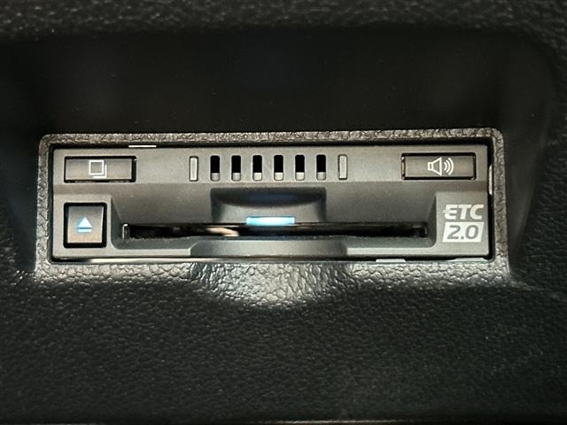 Toyota PRIUS PHV 2019 8481313-12