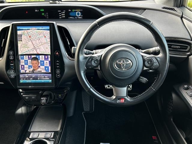 Toyota PRIUS PHV 2019 8481313-15